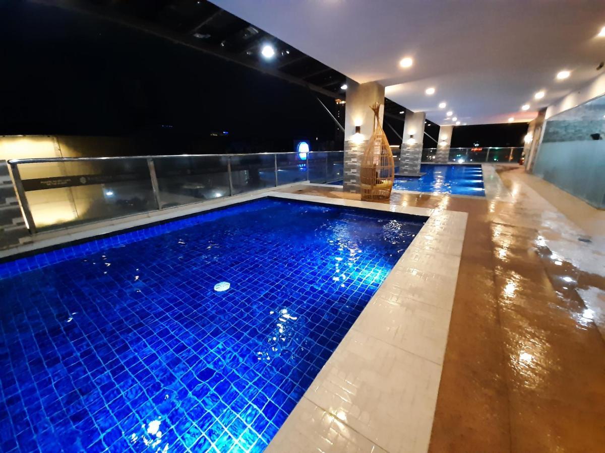 1809 Sunvida Tower Condo Across Sm City Cebu Stadt Exterior foto