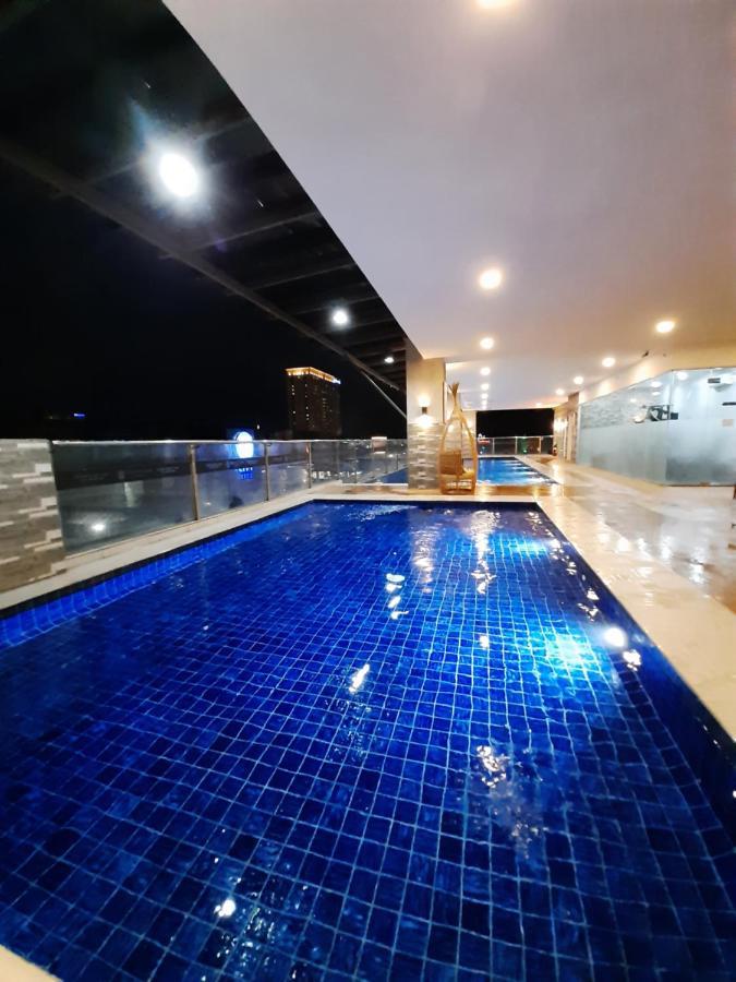 1809 Sunvida Tower Condo Across Sm City Cebu Stadt Exterior foto